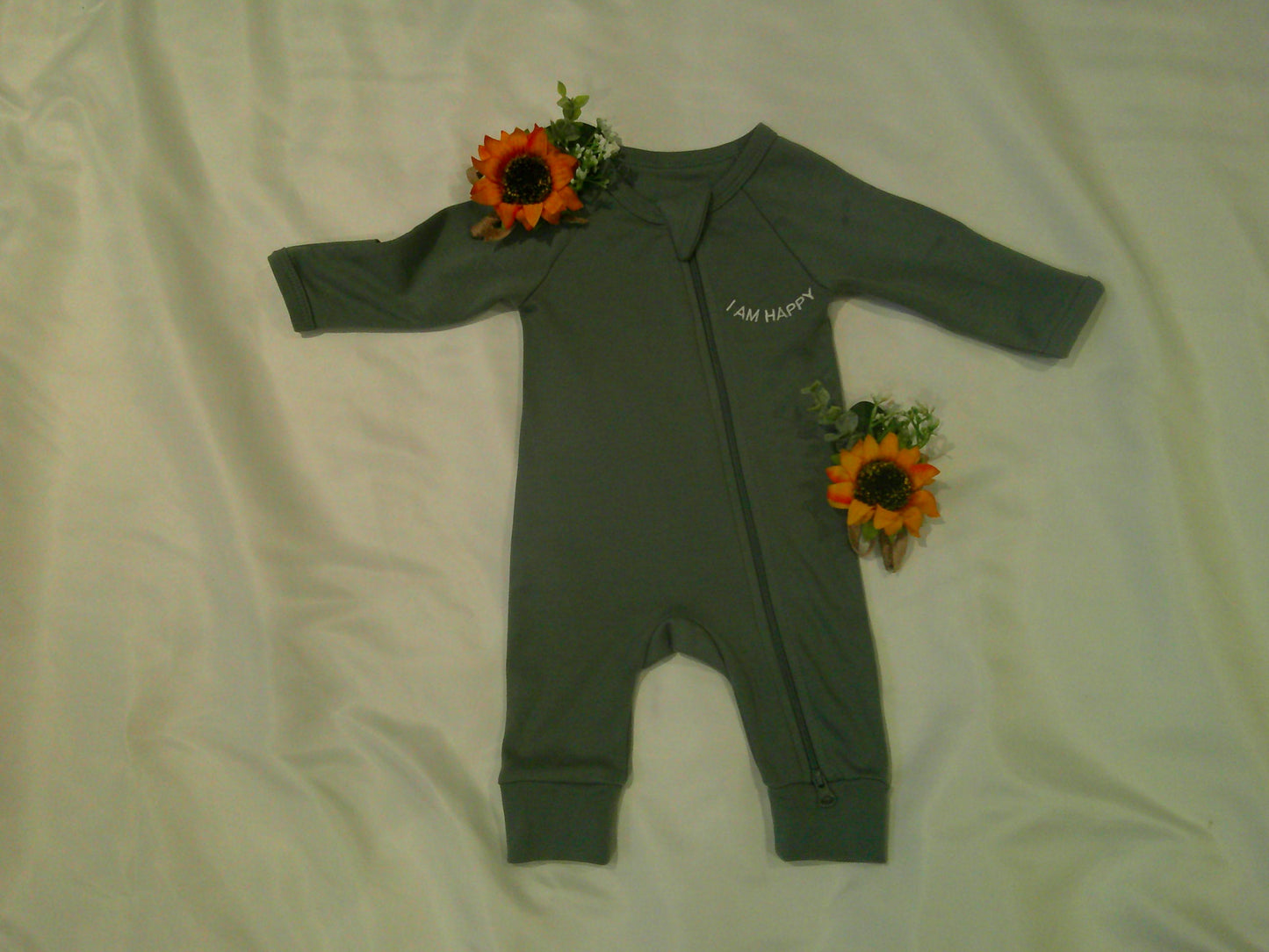 Soft and Breathable Baby Rompers for Boys and Girls – 100% Organic Cotton, Gentle on Sensitive Skin, Easy Snaps, Comfortable Fit