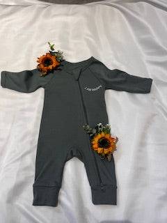 Soft and Breathable Baby Rompers for Boys and Girls – 100% Organic Cotton, Gentle on Sensitive Skin, Easy Snaps, Comfortable Fit